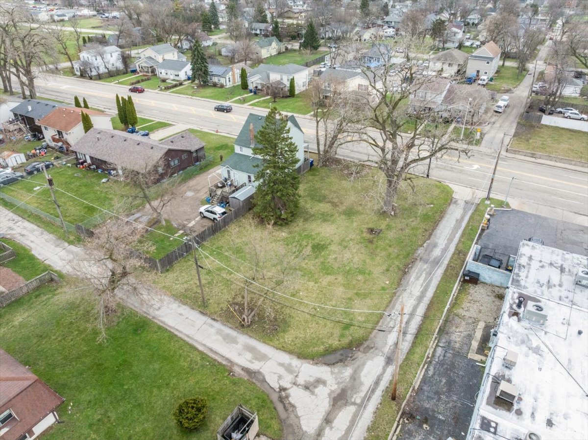 2130 Lewis Avenue North Chicago IL 60064