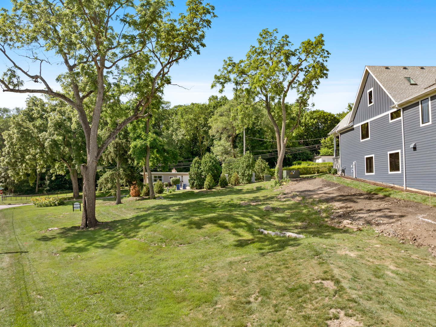 16 Mosedale Street St. Charles IL 60174