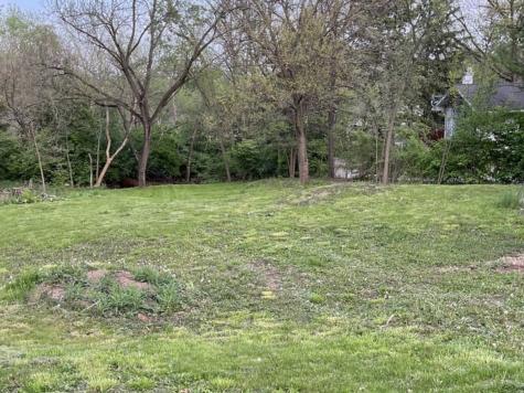17 East Lyncliff Drive Oswego IL 60543