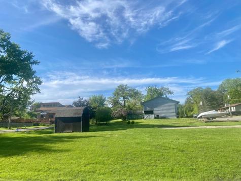 138 Eastwood Avenue Port Barrington IL 60010