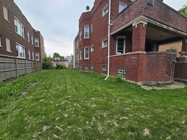 1853 West Garfield Boulevard Chicago IL 60636