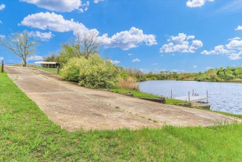 DOR1701B Henning Road Danville IL 61834