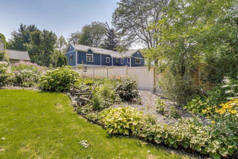 1295 Sunview Lane Winnetka IL 60093