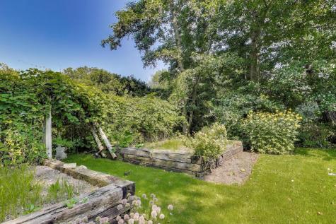 1295 Sunview Lane Winnetka IL 60093
