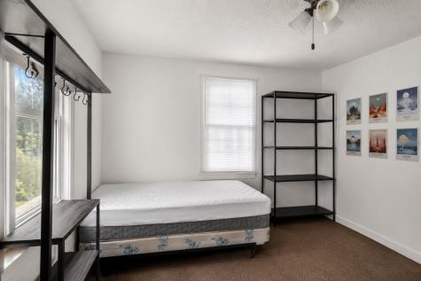 533 College Avenue Dekalb IL 60115