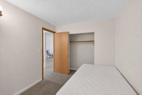 533 College Avenue Dekalb IL 60115