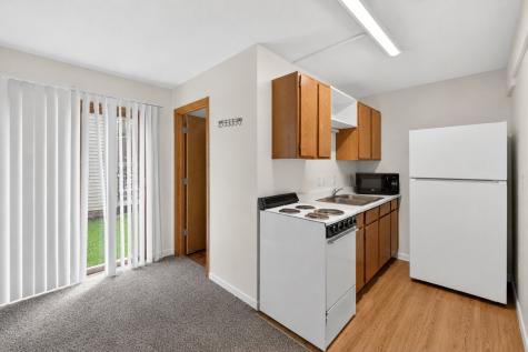 533 College Avenue Dekalb IL 60115