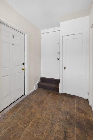 533 College Avenue Dekalb IL 60115