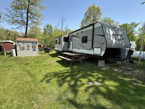 4-120 Woodhaven Lakes Sublette IL 61367