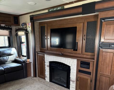 4-120 Woodhaven Lakes Sublette IL 61367