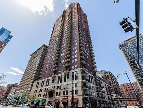 41 East 8th Street Chicago IL 60605