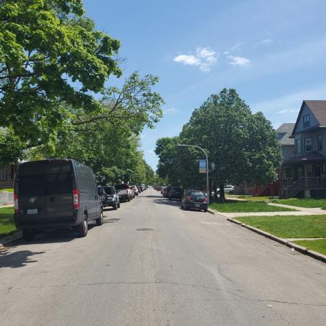 5962 West Iowa Street Chicago IL 60651