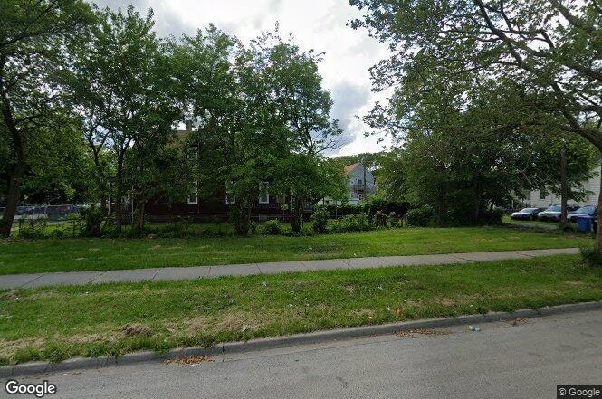 7548 South Dorchester Avenue Chicago IL 60619