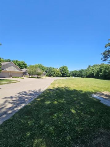 574-632 3RD Street Moline IL 61265