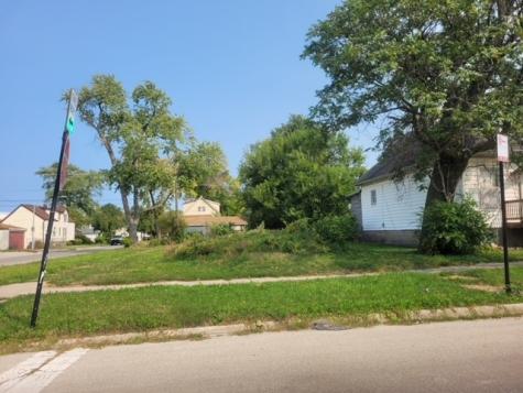 9001-9003 South Wallace Street Chicago IL 60620