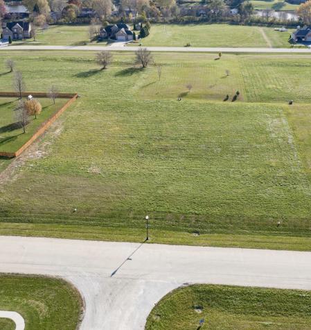 1015 Fox Trail Lane Somonauk IL 60552