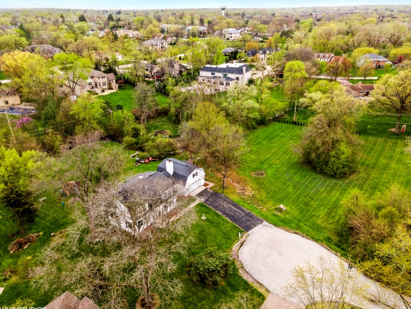 6420 Thurlow Street Willowbrook IL 60527