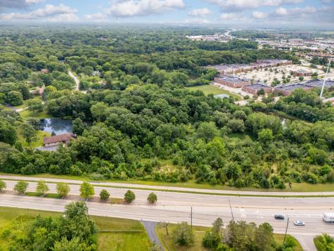 21031 North Quentin Road Lake Zurich IL 60047