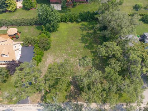 7213 Giddings Avenue Burr Ridge IL 60527