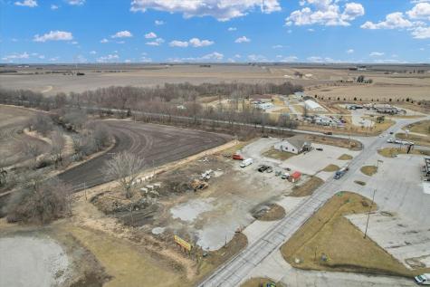 940 Clinton Avenue Farmer City IL 61842