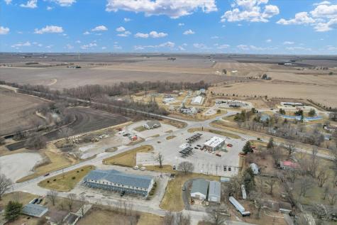 940 Clinton Avenue Farmer City IL 61842