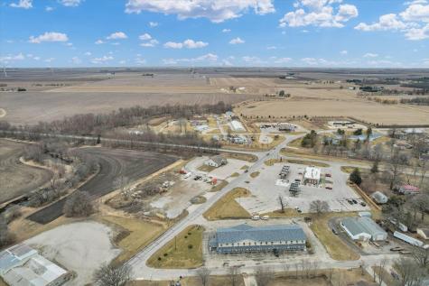 940 Clinton Avenue Farmer City IL 61842