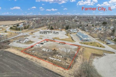 940 Clinton Avenue Farmer City IL 61842