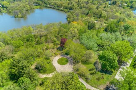 41 Hawthorne Lane Barrington Hills IL 60010
