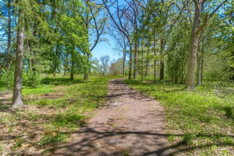41 Hawthorne Lane Barrington Hills IL 60010
