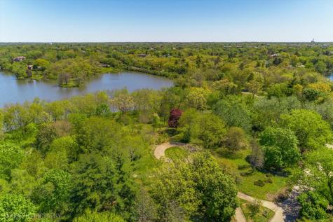 41 Hawthorne Lane Barrington Hills IL 60010