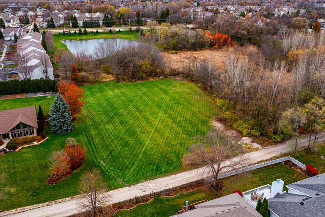 32w396 Forest Drive Aurora IL 60502