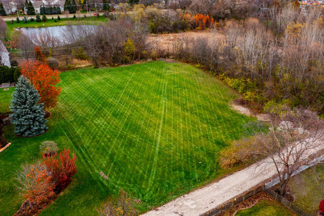 32w396 Forest Drive Aurora IL 60502