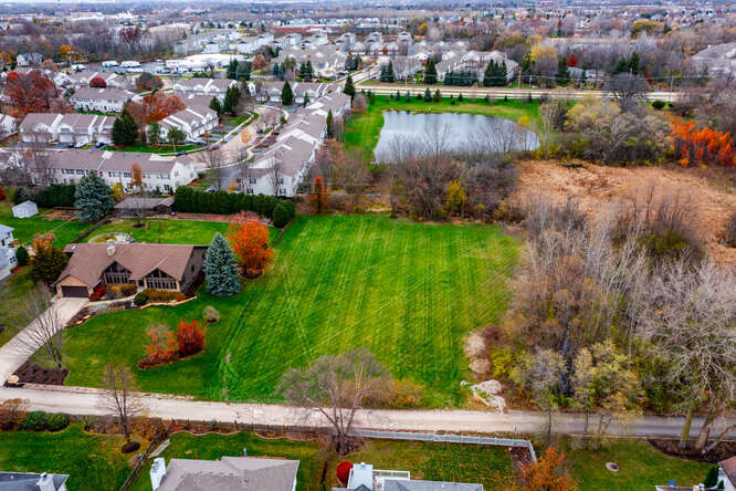 32w396 Forest Drive Aurora IL 60502