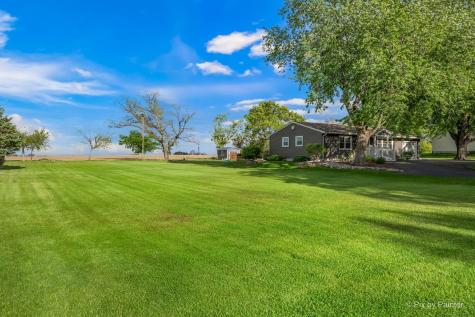 742 Cynthia Drive Lake Holiday IL 60548