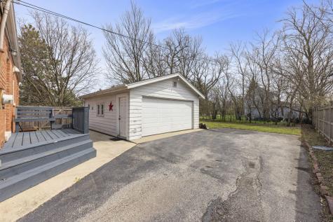 261 Melrose Avenue Elmhurst IL 60126