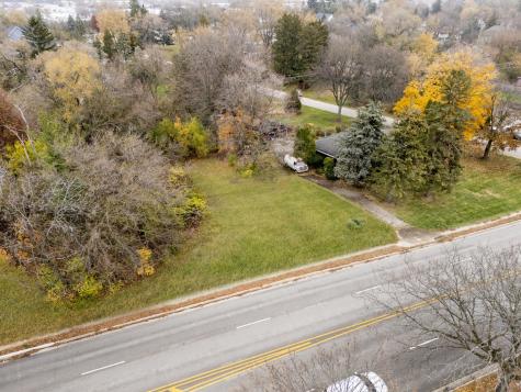 10/11 Maple Avenue Downers Grove IL 60515