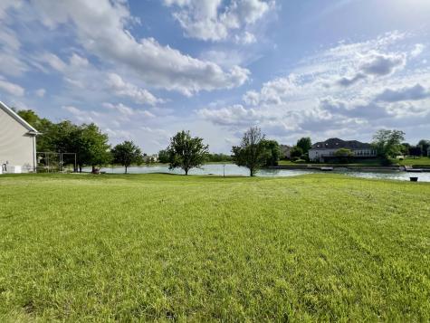 4309 Stonebridge Court Champaign IL 61822