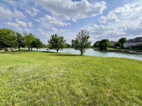 4309 Stonebridge Court Champaign IL 61822