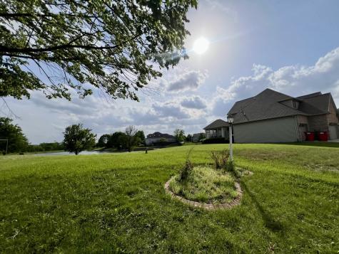 4309 Stonebridge Court Champaign IL 61822