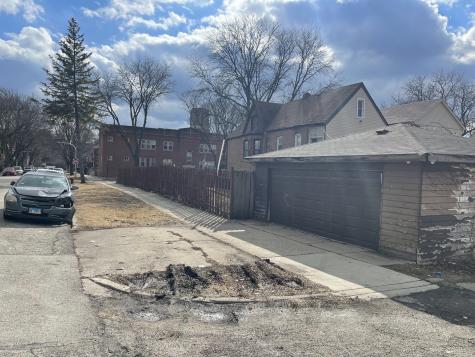 1932 West 38th Street Chicago IL 60609