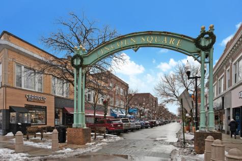 4851 North Western Avenue Chicago IL 60625