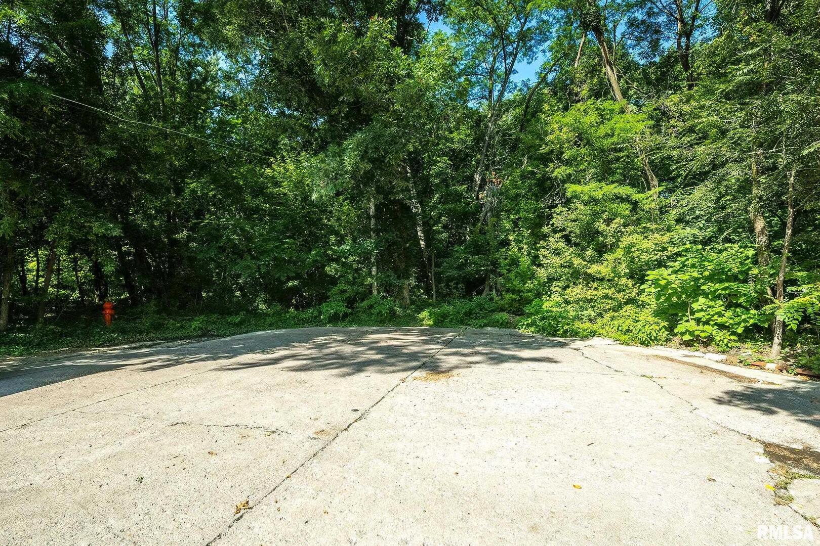 4200 13TH Avenue Moline IL 61265