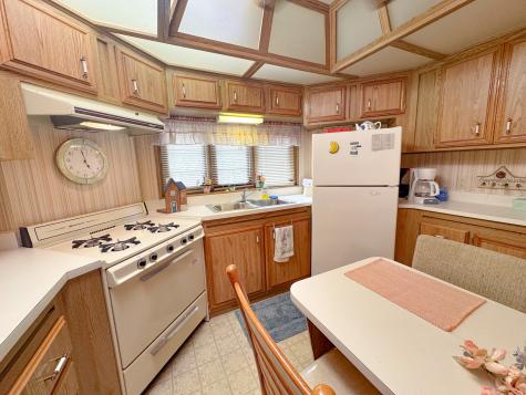 21/102 Woodhaven Sublette IL 61367