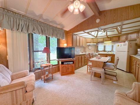 21/102 Woodhaven Sublette IL 61367