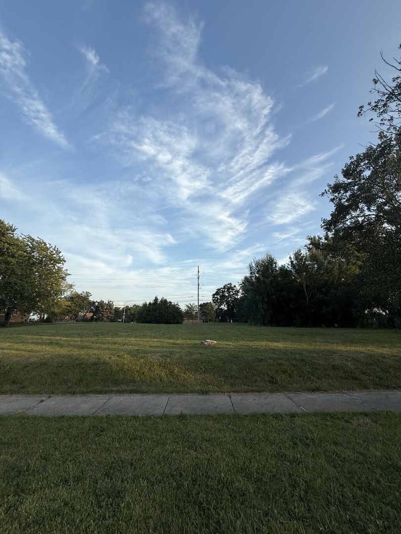 8444 West 171st Street Tinley Park IL 60487