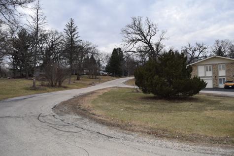 325 Sharon Drive Sleepy Hollow IL 60118