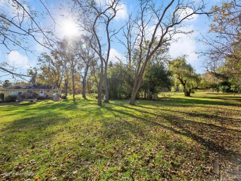 6 Pine Hill Lane Oak Brook IL 60523
