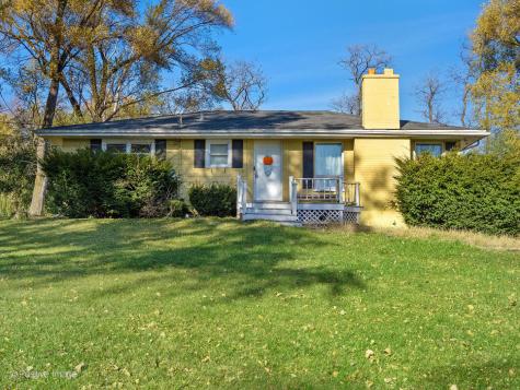 6 Pine Hill Lane Oak Brook IL 60523