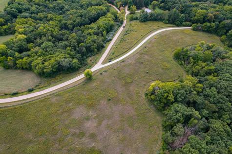 4820 Kopper Pond Road Hanover IL 61041