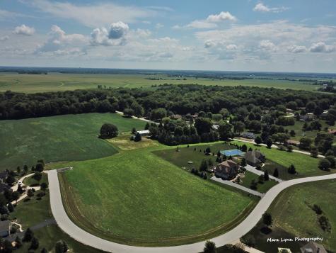 16 Derek Drive Elburn IL 60119